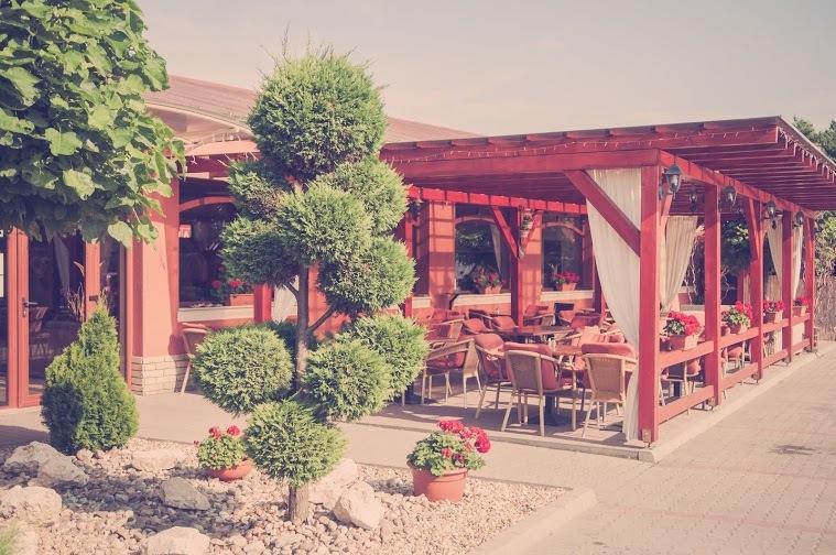 Malom Club Panzio Bed & Breakfast Baja Luaran gambar